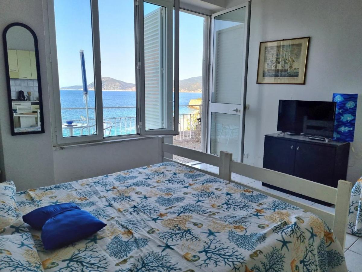 Appartamenti La Terrazza Sulle Ghiaie - Goelba Portoferraio Dış mekan fotoğraf